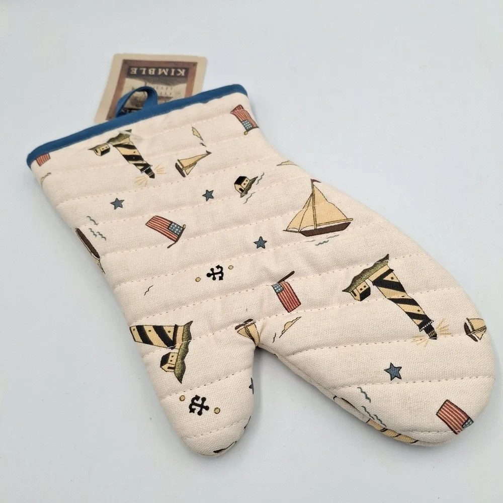 VTG Warren Kimble Coastal Breeze Oven Mitt Nautical Lighthouse Sailboat New WT